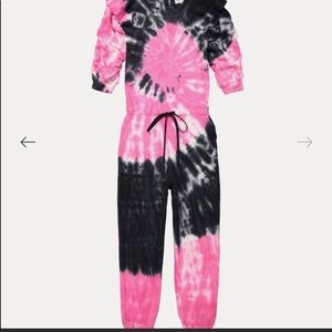 Something Navy Meghan ruffle jumpsuit